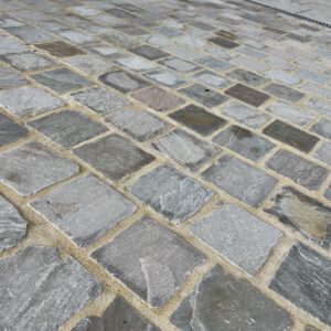 Pavé en pierre naturelle