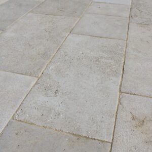 Dallage en pierre naturelle référence manoir beige