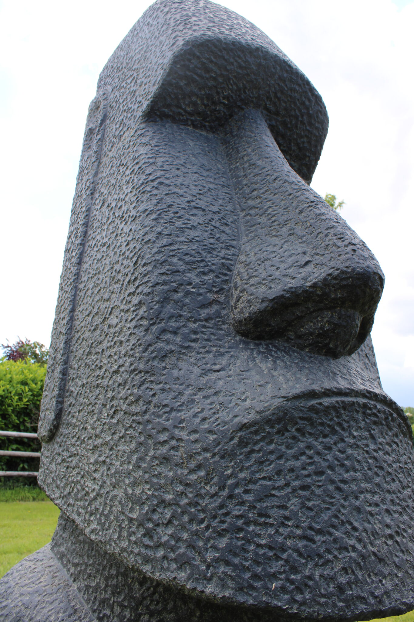 Statue Moai géante