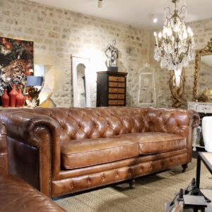 Canapé Chesterfiled en cuir marron
