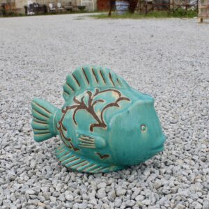 poisson turquoise en terre cuite vernissée