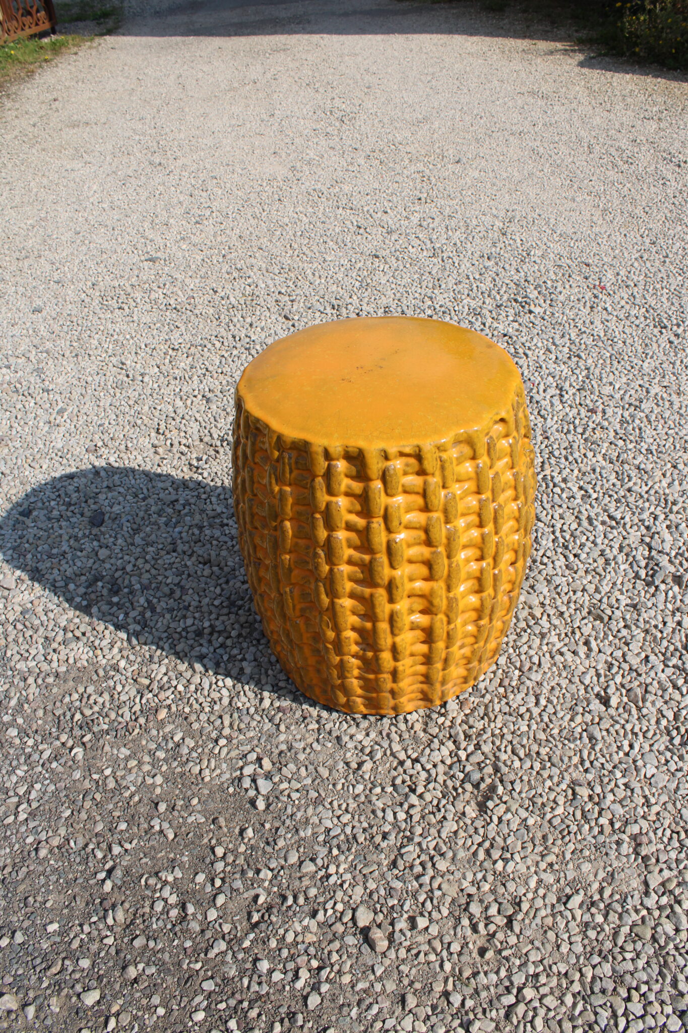 Tabouret en terre cuite