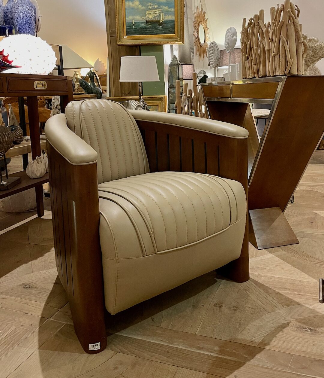 Canapé canoe vintage en cuir