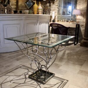 Table en verre et fer forgé