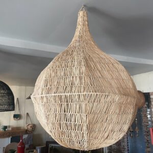Abat jour en fibres tressées