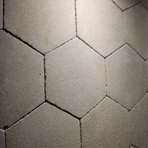 Pavés en pierre naturelle hexagonaux beige