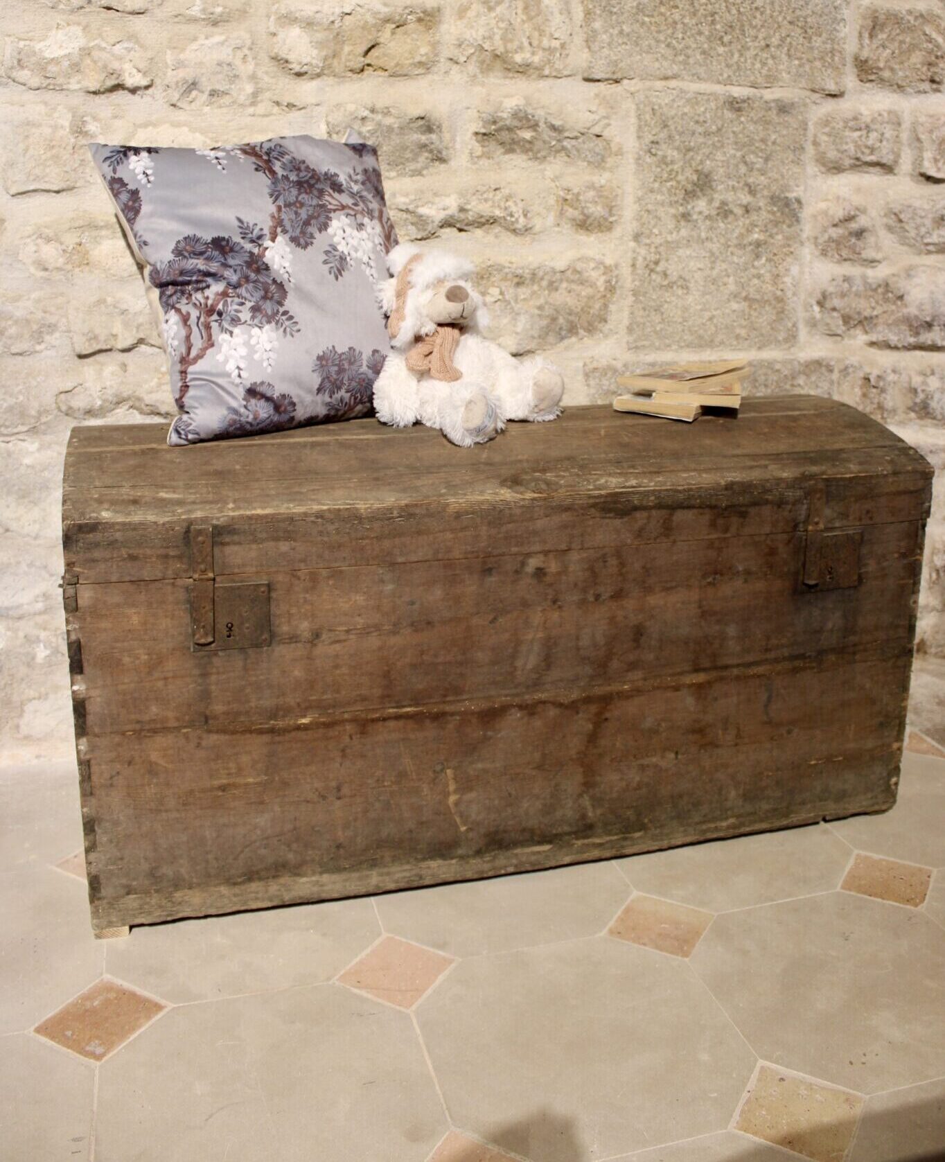 Coffre en bois