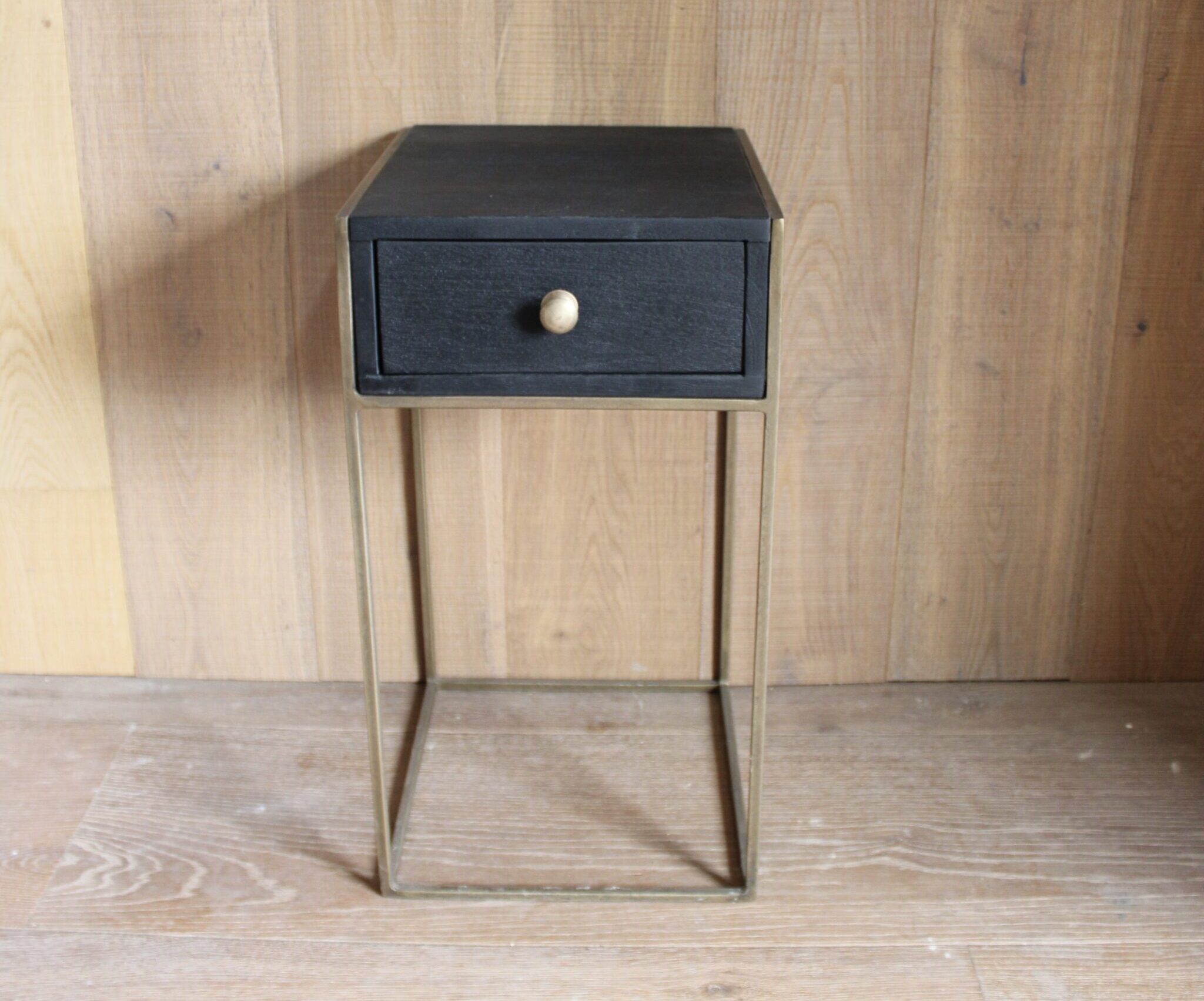 Table d'appoint en bois