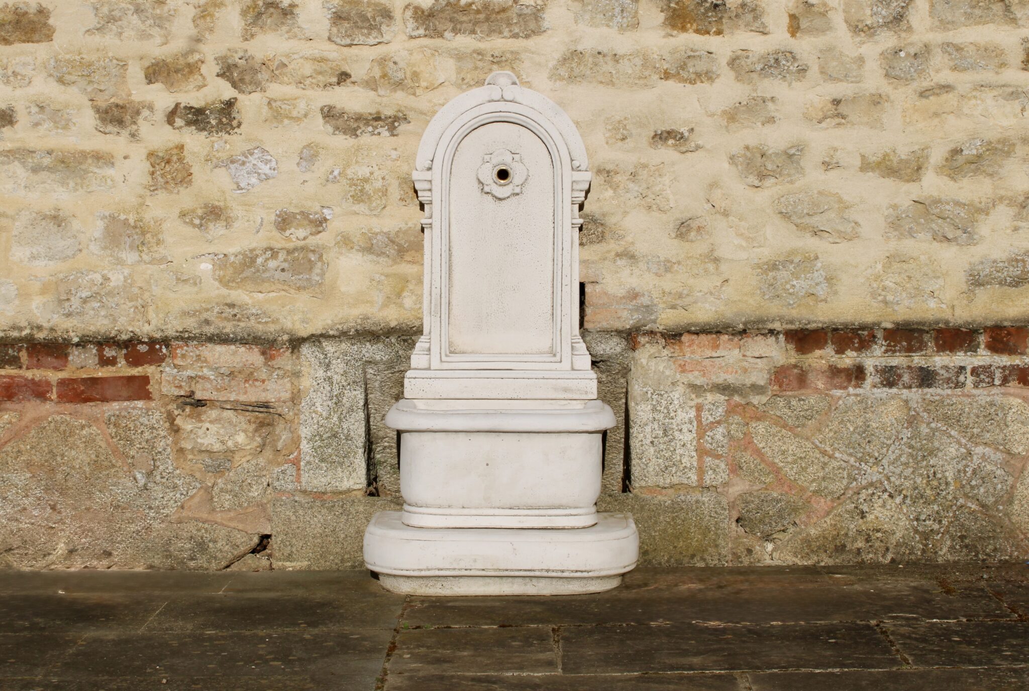 fontaine murale lyana