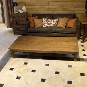 Cobourg - Table basse ancienne en bois